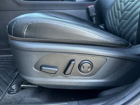 Used 2026 Kia Sportage X-Pro Prestige AWD/4WD image 14