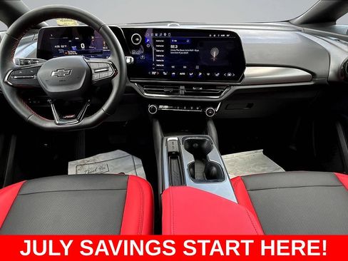 Used 2026 Chevrolet Equinox EV RS AWD/4WD image 9