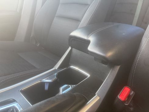 Used 2015 Honda Accord Sport image 19