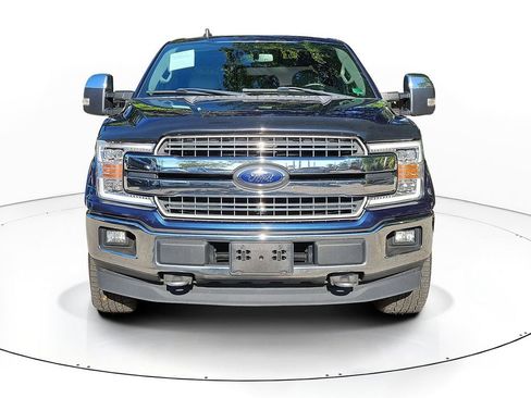 Used 2019 Ford F150 Lariat image 2