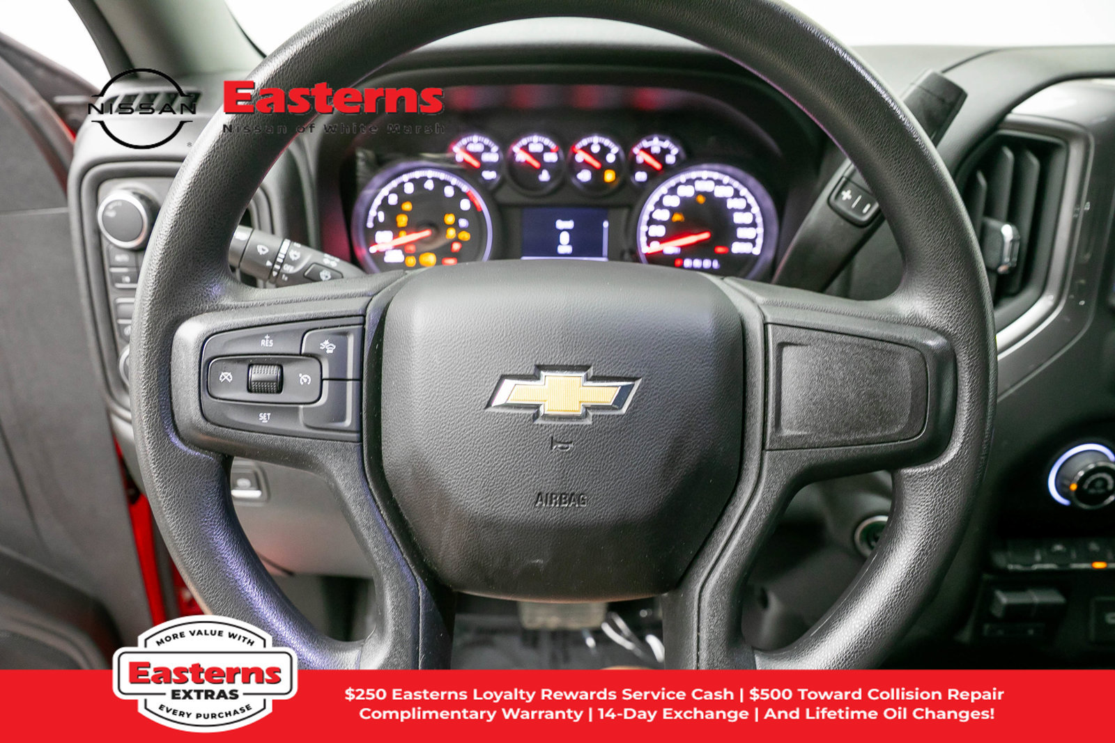 Used 2024 Chevrolet Silverado 1500 Custom AWD/4WD image 10