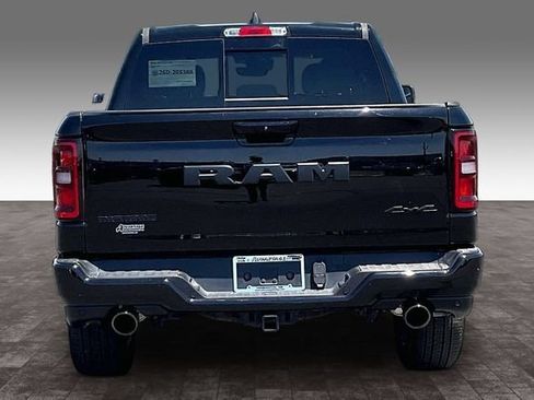 Used 2025 RAM 1500 Big Horn AWD/4WD image 4