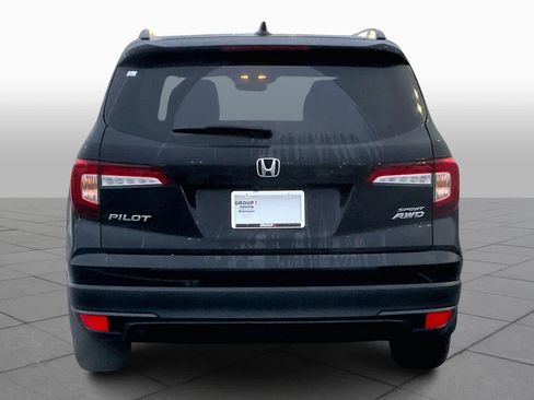 Used 2022 Honda Pilot Sport image 5
