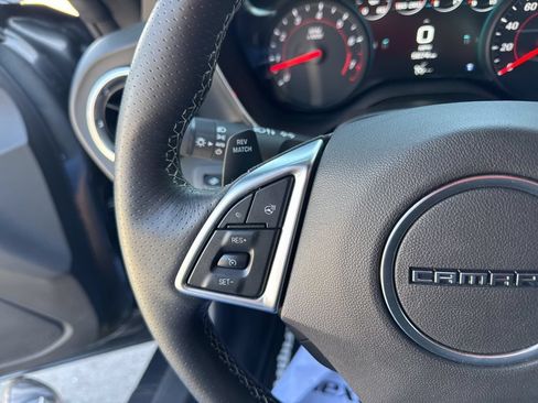 Used 2018 Chevrolet Camaro SS w/ LPO RS/SS Interior Package RWD image 18