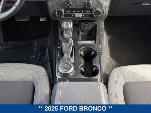 Certified 2025 Ford Bronco Big Bend image 18