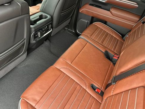 New 2026 GMC Sierra 2500 Denali Ultimate w/ Snow Plow Prep/Camper Package AWD/4WD image 12