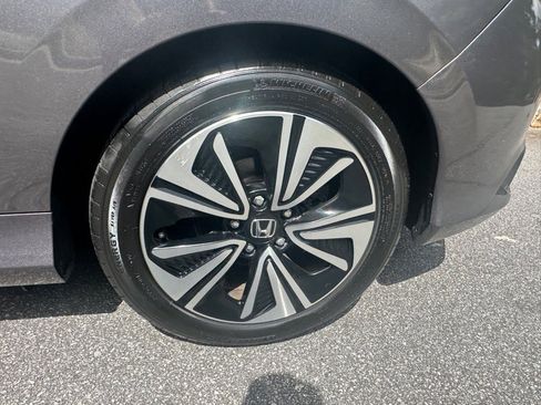 Used 2017 Honda Civic EX-T image 12