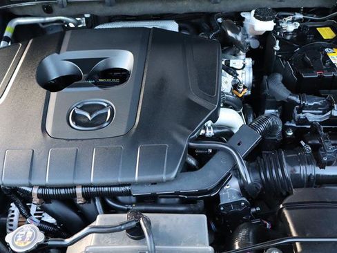Used 2025 MAZDA CX-5 Carbon Edition image 36