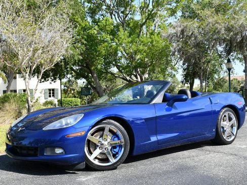 Used 2007 Chevrolet Corvette Convertible w/ Preferred Equipment Group RWD image 19