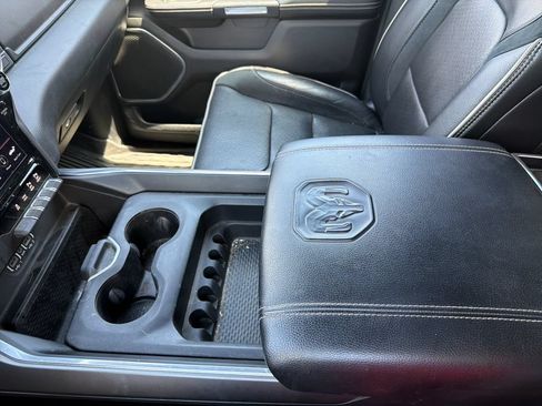 Used 2021 RAM 1500 Laramie w/ Sport Appearance Package AWD/4WD image 22