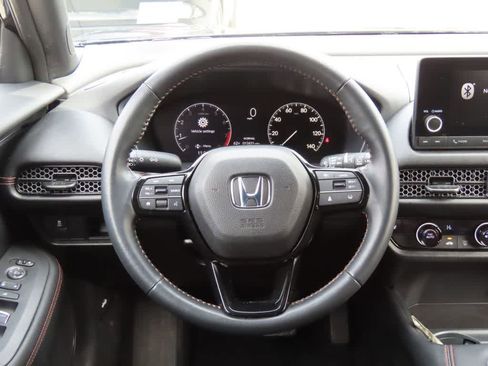 Certified 2025 Honda HR-V Sport image 18