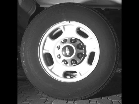 Used 2022 Chevrolet Silverado 2500 W/T w/ WT Convenience Package RWD image 9