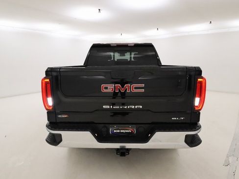 Used 2023 GMC Sierra 1500 SLT w/ SLT Premium Package image 4