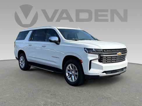 Used 2023 Chevrolet Suburban Premier RWD image 1