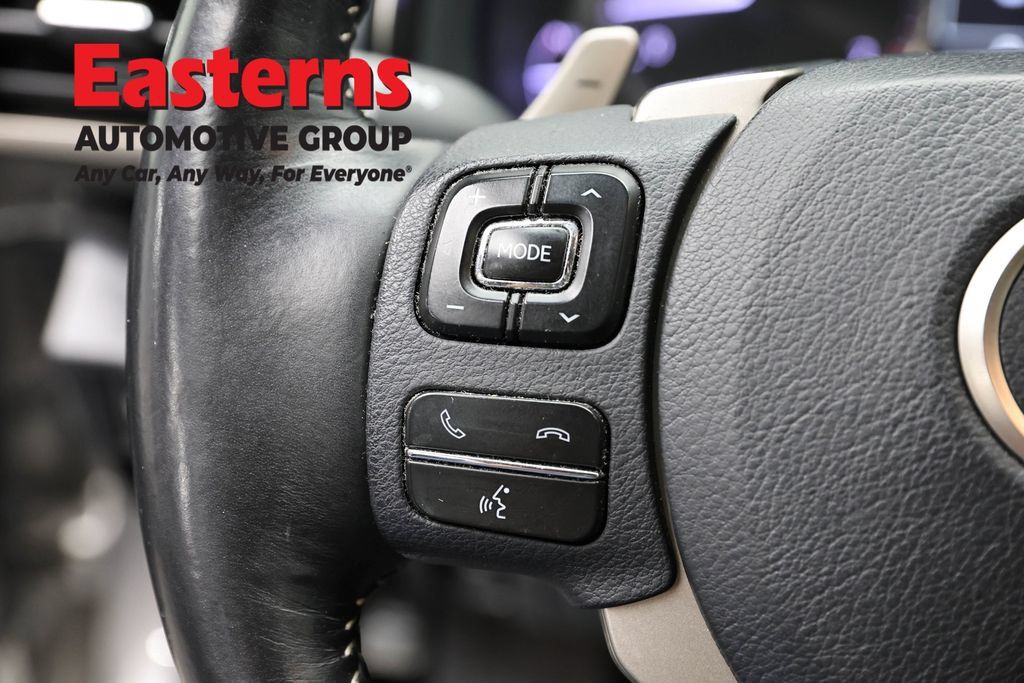 Used 2019 Lexus IS 300 AWD w/ Navigation Package image 18