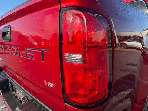 Used 2021 Chevrolet Colorado Z71 w/ Safety Package image 6