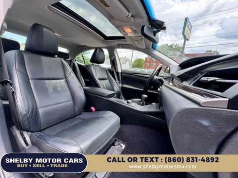 Used 2013 Lexus ES 350 w/ Luxury Pkg FWD image 19