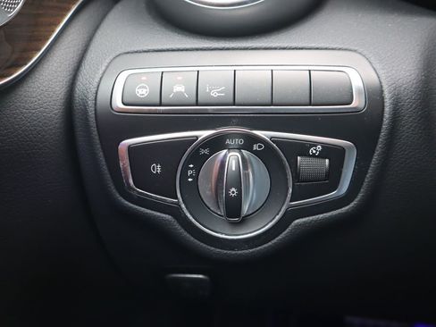 Used 2021 Mercedes-Benz C 300 Coupe image 23