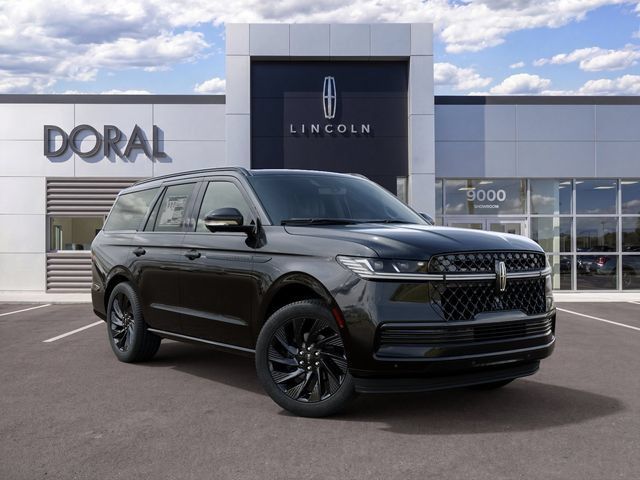 New 2027 Lincoln Navigator Reserve w/ Jet Appearance Package AWD/4WD image 4