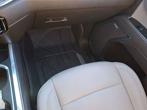 Certified 2025 Chevrolet Silverado 1500 LTZ image 29