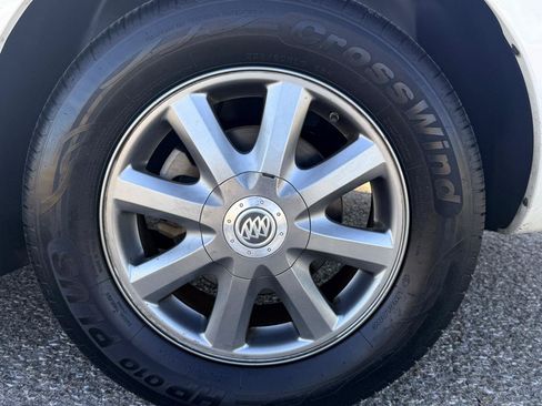 Used 2007 Buick LaCrosse CX FWD image 9