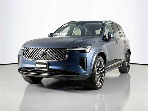 Certified 2026 Volvo XC90 B5 Plus w/ Protection Package image 3