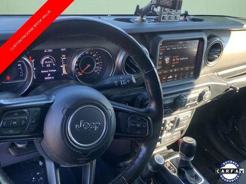 Certified 2022 Jeep Gladiator Mojave AWD/4WD image 31
