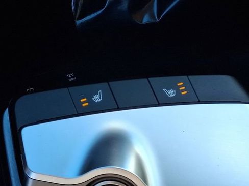 Used 2022 Kia EV6 Light image 27