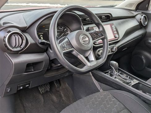 Used 2023 Nissan Kicks SV w/ Interior Electronics Package image 10