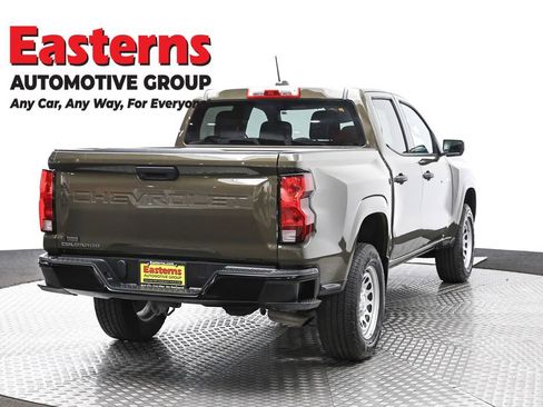 Used 2023 Chevrolet Colorado W/T image 5