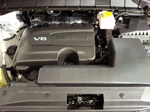 Used 2022 Nissan Pathfinder SV AWD/4WD image 29