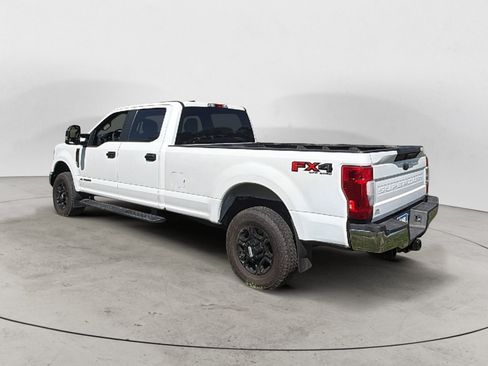 Used 2022 Ford F350 XL w/ Power Equipment Group AWD/4WD image 4