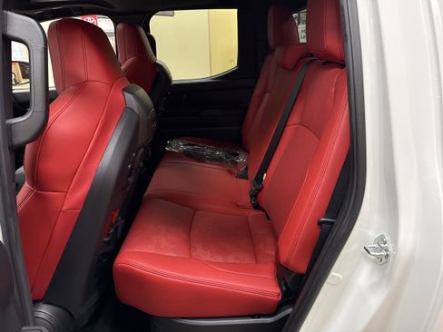 Used 2025 Toyota Tacoma TRD Pro image 27