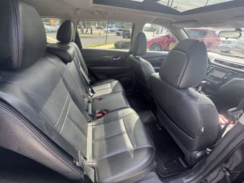 Used 2015 Nissan Rogue SL w/ SL Premium Package AWD/4WD image 18