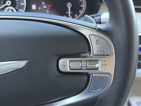 Used 2023 Genesis GV70 2.5T AWD/4WD image 25