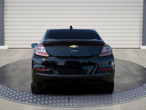 Used 2018 Chevrolet Volt LT image 6