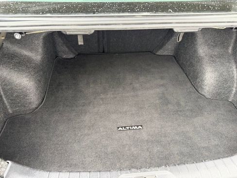 Used 2024 Nissan Altima 2.5 SV image 30