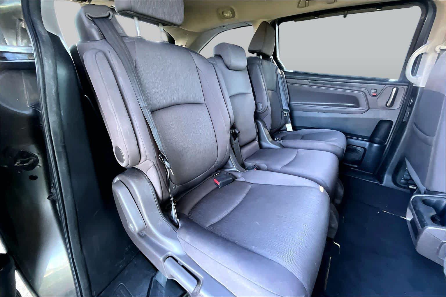 Used 2018 Honda Odyssey EX image 20