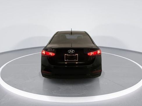 Used 2022 Hyundai Accent SE FWD image 5