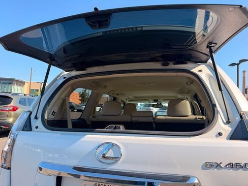 Used 2016 Lexus GX 460 Luxury AWD/4WD image 34