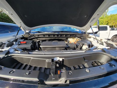 Used 2023 Chevrolet Tahoe High Country image 28