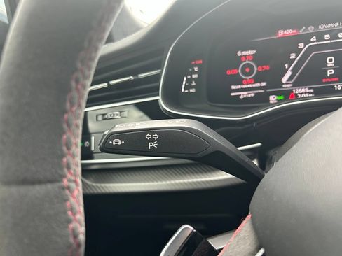 Used 2024 Audi RS Q8 AWD/4WD image 22