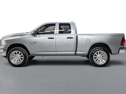 Used 2021 RAM 1500 Tradesman w/ Chrome Plus Package RWD image 9
