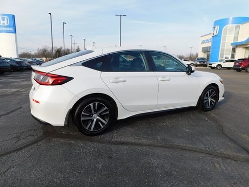 Certified 2024 Honda Civic LX image 3