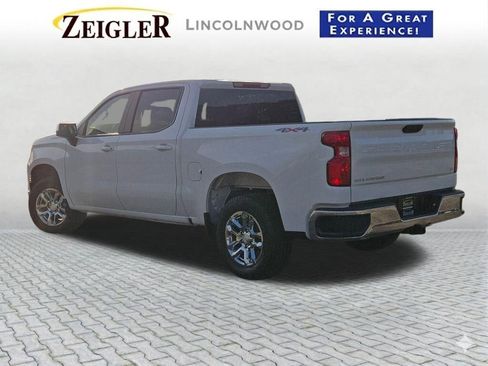 Used 2022 Chevrolet Silverado 1500 LT AWD/4WD image 15