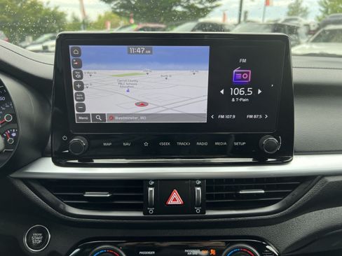 Used 2023 Kia Forte GT-Line w/ GT-Line Technology Package FWD image 19
