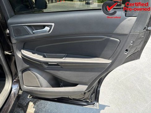 Used 2022 Ford Edge Titanium w/ Equipment Group 301A AWD/4WD image 25