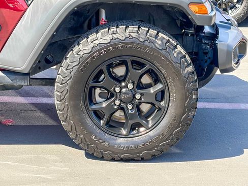 Used 2021 Jeep Wrangler Unlimited Sport AWD/4WD image 10
