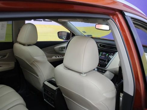 Used 2021 Nissan Murano SL AWD/4WD image 10