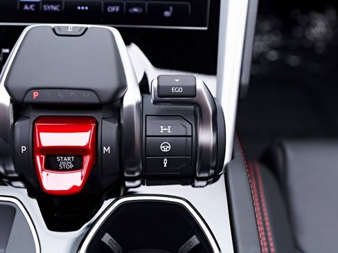 Used 2022 Lamborghini Urus image 75